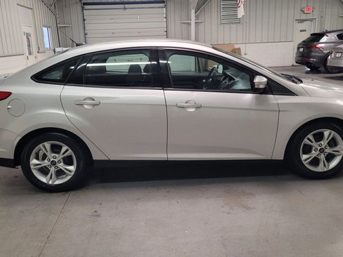 Used 2014 Ford Focus SE image 9
