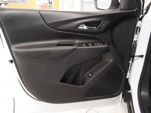 Certified 2024 Chevrolet Equinox LT image 18