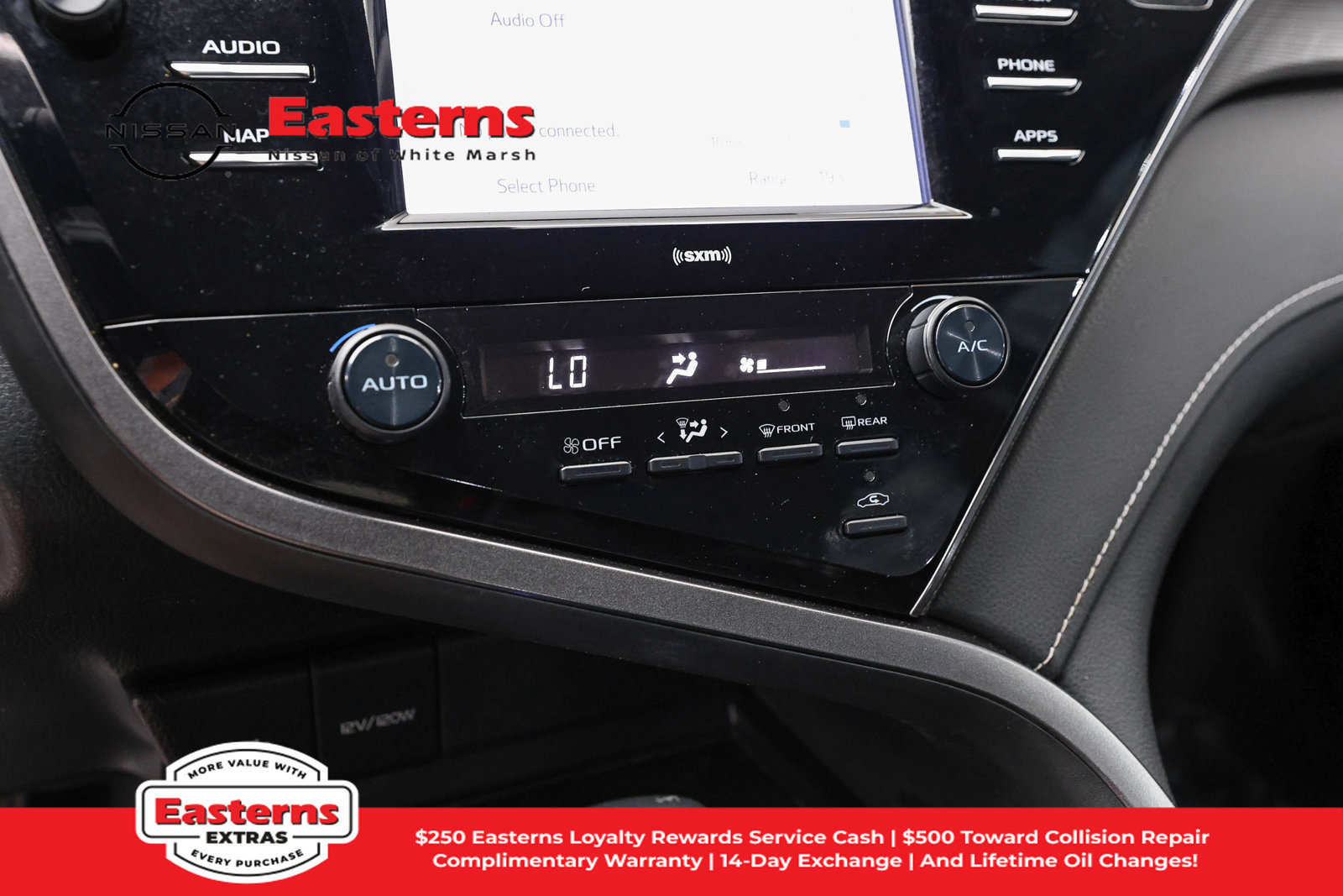 Used 2020 Toyota Camry SE w/ Protection Package (Q2) FWD image 21