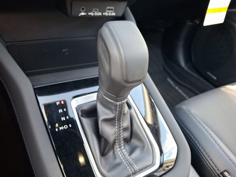 Certified 2025 Subaru Forester Limited w/ Protection Package (1PH) image 15