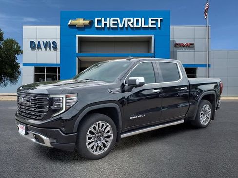 Used 2023 GMC Sierra 1500 Denali Ultimate AWD/4WD image 7