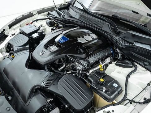 Used 2015 Maserati Ghibli S Q4 image 35