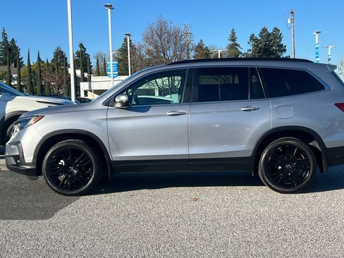 Used 2022 Honda Pilot Special Edition image 2