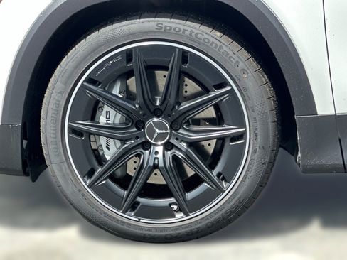 New 2026 Mercedes-Benz GLB 35 AMG 4MATIC image 12