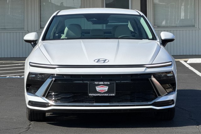New 2026 Hyundai Sonata SEL FWD image 3