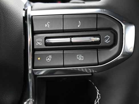 New 2026 GMC Acadia Denali w/ Super Cruise Package AWD/4WD image 13