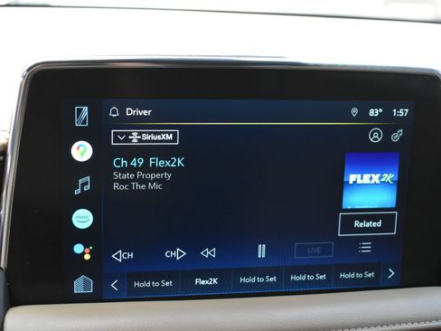 Used 2022 Chevrolet Suburban Premier AWD/4WD image 30