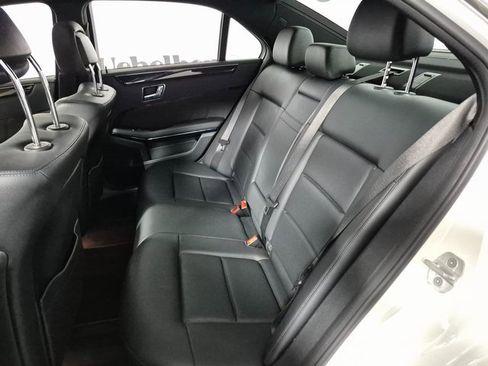 Used 2010 Mercedes-Benz E 350 E 350 image 23