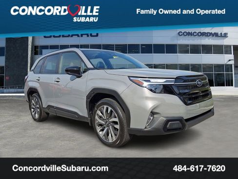 Certified 2025 Subaru Forester Touring AWD/4WD image 1