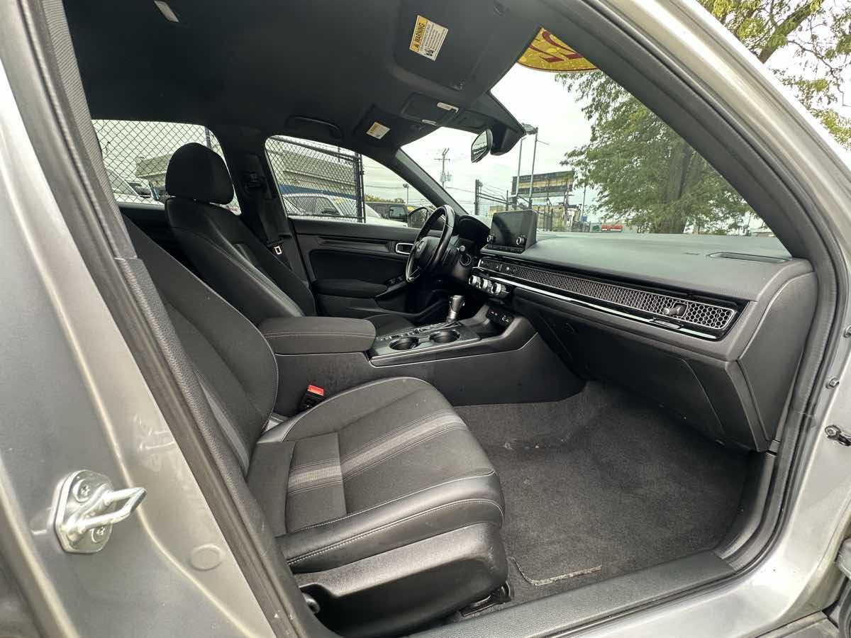 Used 2022 Honda Civic Sport image 25