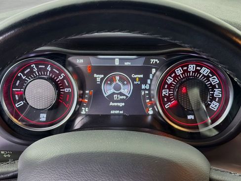 Used 2022 Dodge Challenger GT image 15