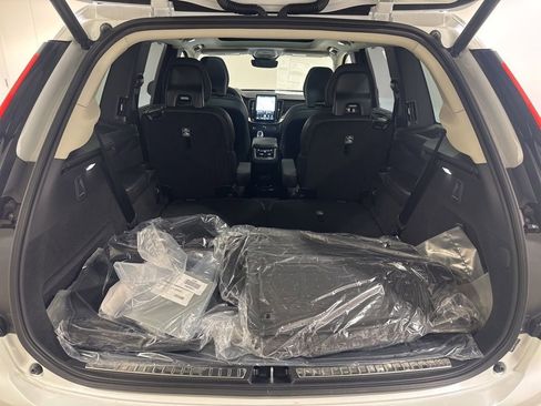 New 2026 Volvo XC90 B6 Ultra w/ Protection Package AWD/4WD image 31