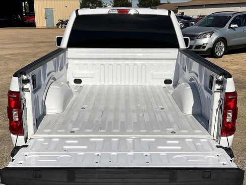 Used 2021 Ford F150 XLT w/ Equipment Group 301A Mid RWD image 14