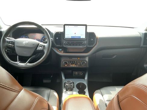 Used 2024 Ford Bronco Sport Outer Banks w/ Tech Package AWD/4WD image 17