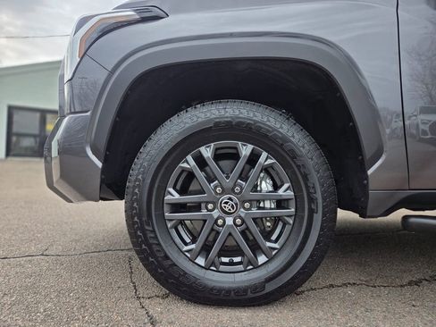 Used 2025 Toyota Tundra SR5 w/ SR5 Convenience Package image 10