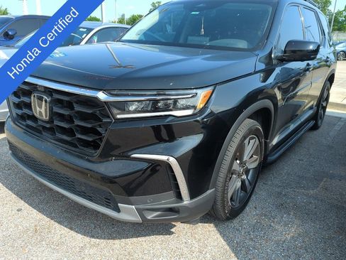 Certified 2024 Honda Pilot Elite image 1