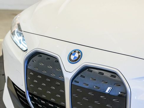 Certified 2023 BMW i4 eDrive35 w/ Premium Package RWD image 8