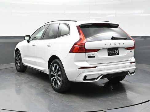 Used 2024 Volvo XC60 B5 Core w/ Protection Package Premier AWD/4WD image 5