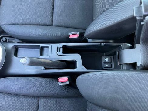 Used 2015 Honda Fit EX image 26