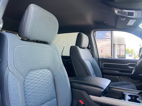 New 2026 RAM 1500 Big Horn AWD/4WD image 14