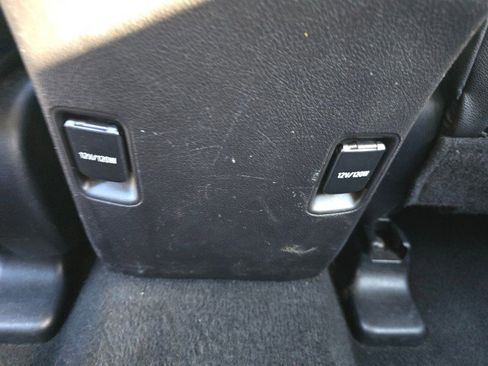 Used 2016 Toyota 4Runner SR5 Premium image 19