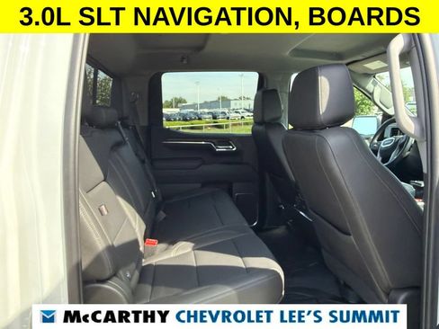 Used 2024 GMC Sierra 1500 SLT w/ SLT Premium Plus Package AWD/4WD image 34