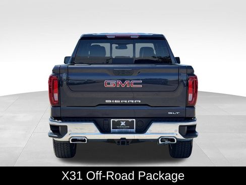 Used 2025 GMC Sierra 1500 SLT AWD/4WD image 8