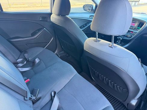 Used 2015 Kia Optima LX FWD image 12