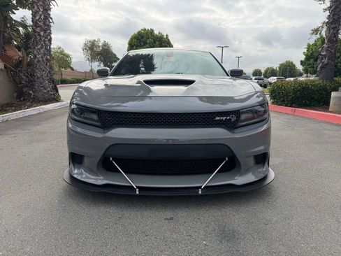 Used 2018 Dodge Charger SRT Hellcat RWD image 4