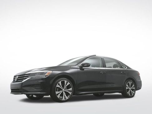 Used 2020 Volkswagen Passat 2.0T SEL image 33