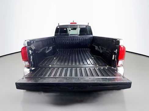 Used 2021 Toyota Tacoma SR RWD image 32