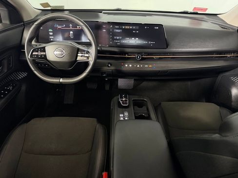 Used 2024 Nissan Ariya FWD image 13