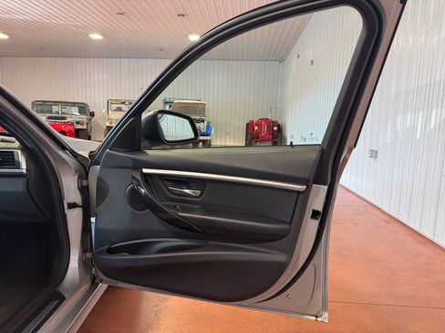 Used 2016 BMW 328i xDrive Sedan image 24