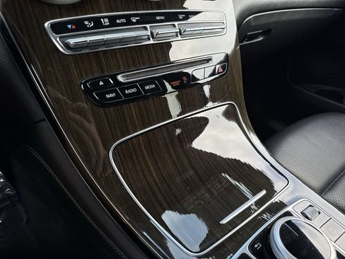 Used 2018 Mercedes-Benz GLC 300 image 54