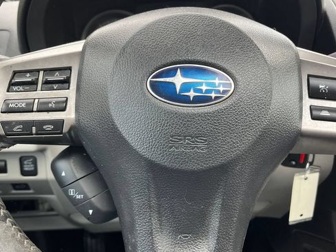 Used 2015 Subaru Forester 2.5i Limited AWD/4WD image 15