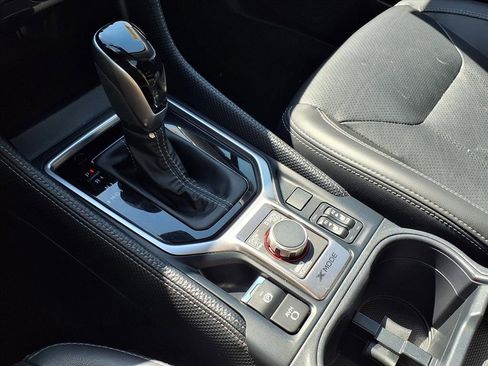 Used 2023 Subaru Forester Limited w/ Popular Package #3 image 16