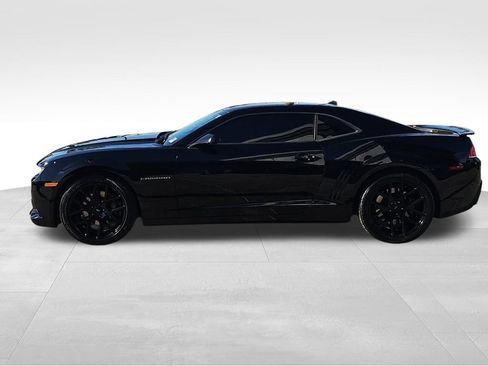 Used 2015 Chevrolet Camaro SS w/ RS Package RWD image 6