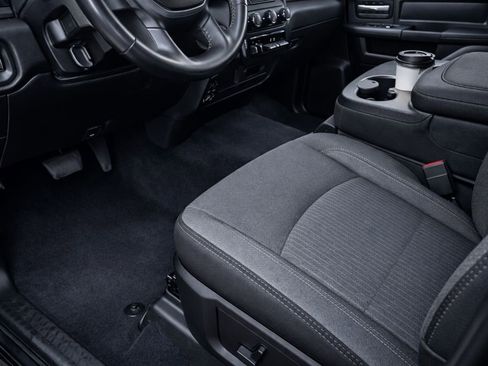 Used 2024 RAM 2500 Big Horn w/ Bed Utility Group image 3