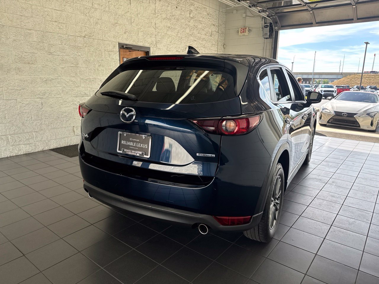 Used 2021 MAZDA CX-5 Touring FWD image 7