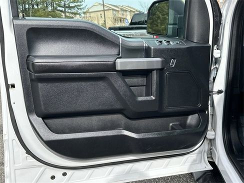 Used 2018 Ford F150 XLT w/ Equipment Group 302A Luxury image 10