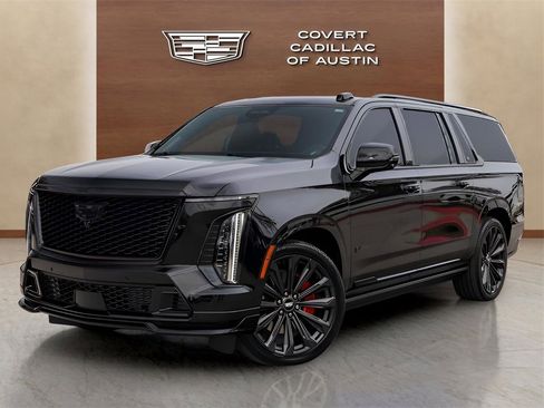 Certified 2025 Cadillac Escalade ESV V image 1