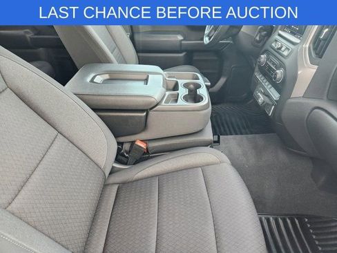 Used 2023 Chevrolet Silverado 1500 Custom image 19