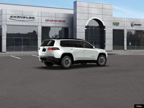 New 2026 Jeep Cherokee Laredo image 8