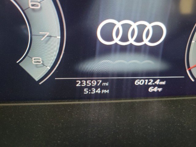 Used 2024 Audi Q5 2.0T Premium Plus w/ Premium Plus Package AWD/4WD image 16