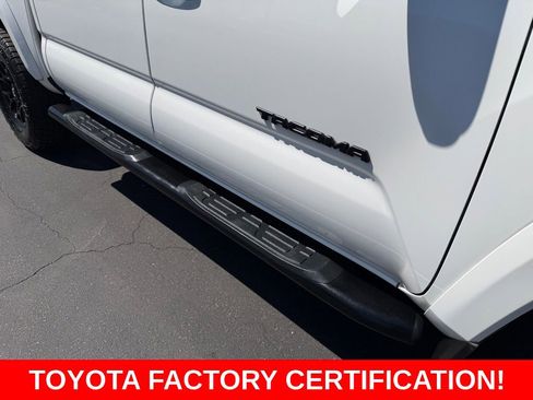 Certified 2022 Toyota Tacoma SR5 image 9