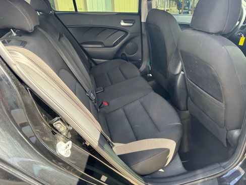 Used 2017 Kia Forte LX FWD image 22