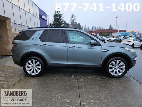 Used 2015 Land Rover Discovery Sport HSE Luxury image 4