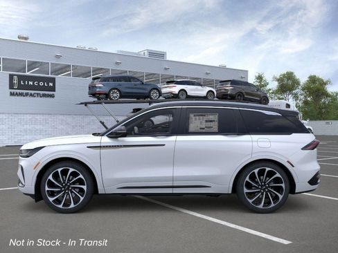 New 2026 Lincoln Nautilus Black Label image 3