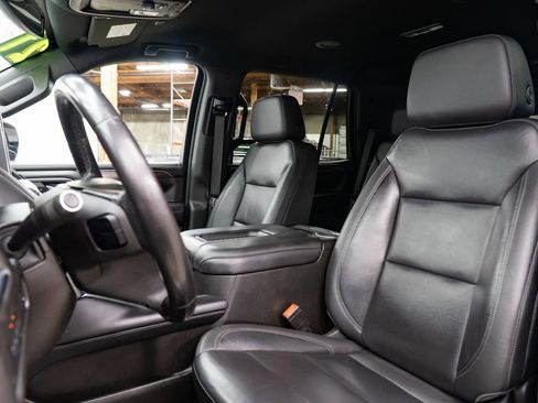 Used 2021 Chevrolet Tahoe LT AWD/4WD image 24