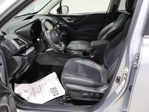 Used 2020 Subaru Forester Limited w/ Popular Package #3 AWD/4WD image 10